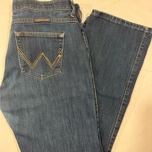 Women's Wrangler Blue Jeans